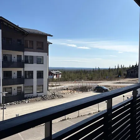Yllaes 8101 Appartement